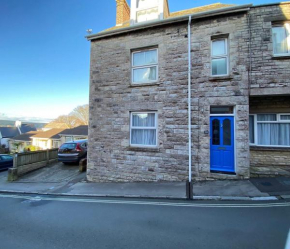 39 Queens Road